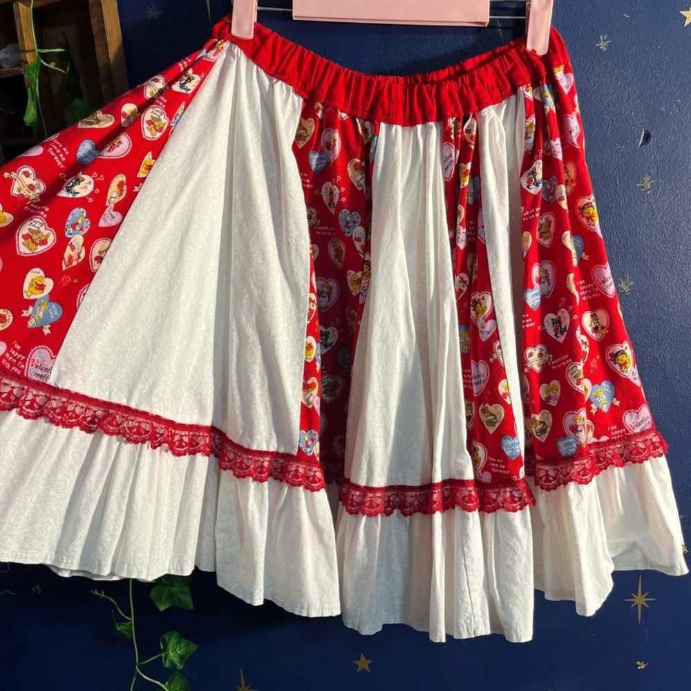 Vintage 80s valentine print cotton circle square dance skirt small medium